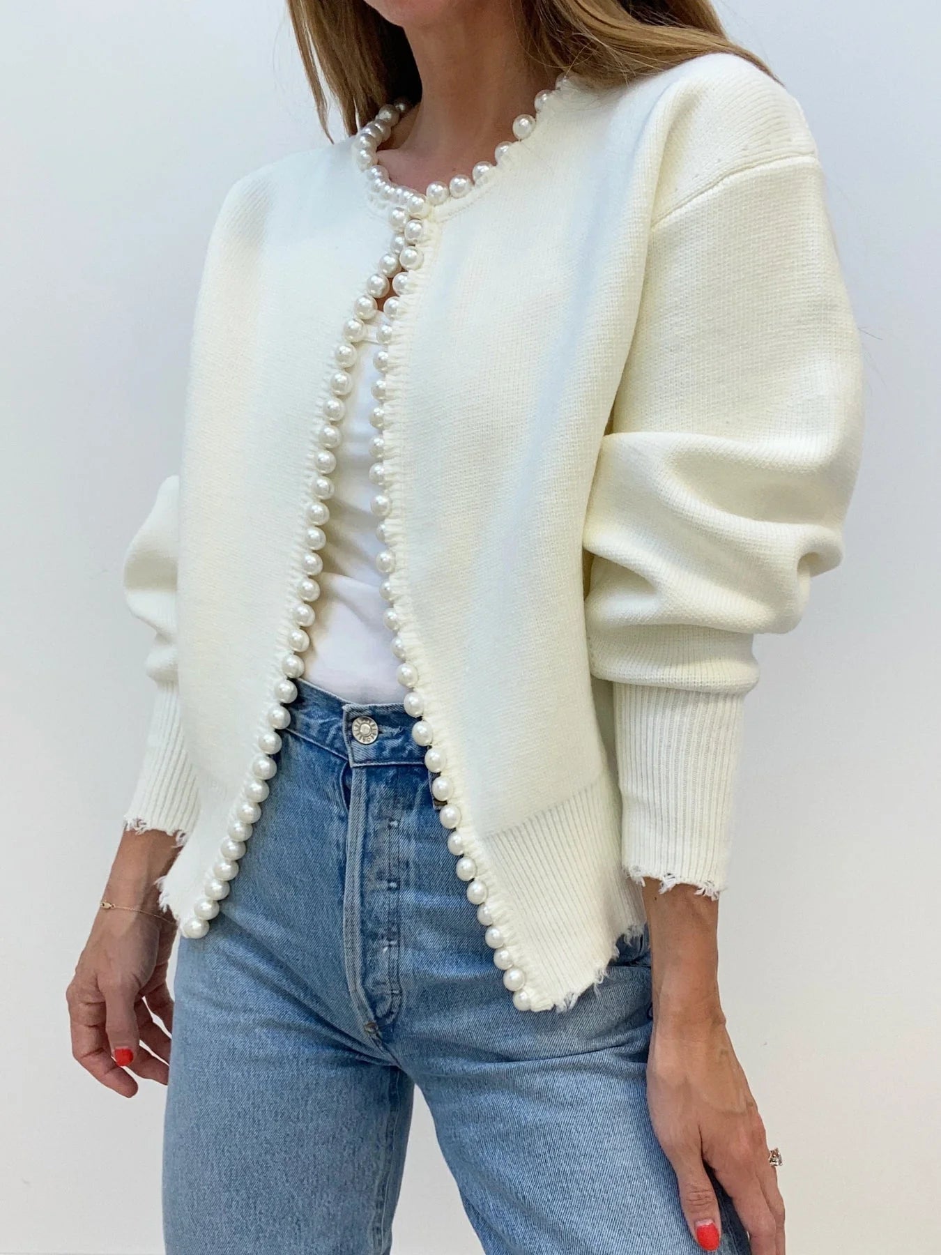 Beatrice | Cardigan Rasgado con Perlas