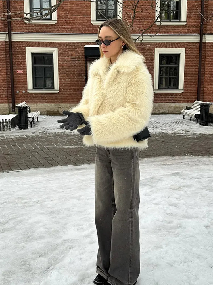 Matilda | Chaqueta de Pelo Amarilla