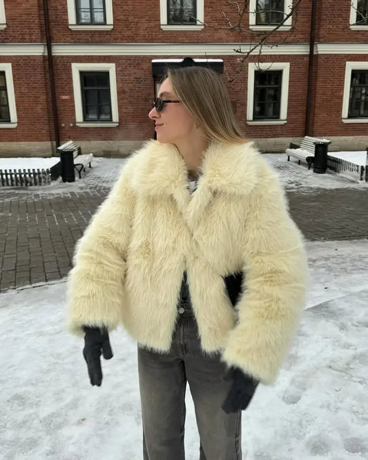 Matilda | Chaqueta de Pelo Amarilla